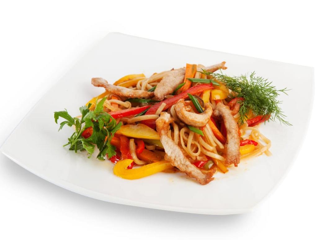 Лапша Удон с курицей и овощами 250гр